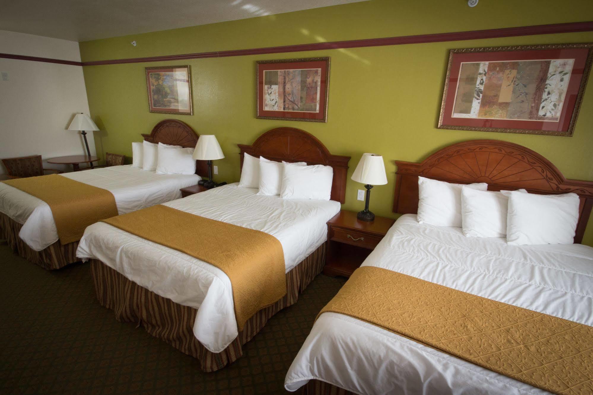 Budget Host Inn And Suites Cameron Luaran gambar